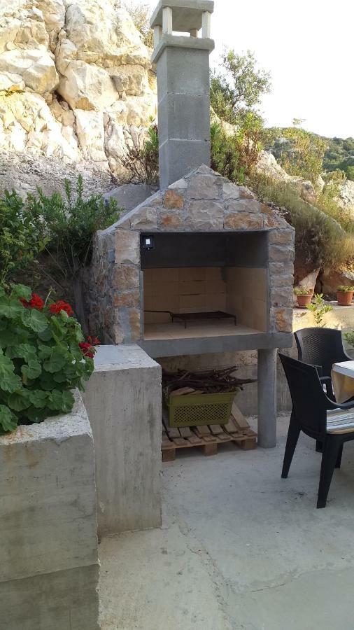 Apartment Zaklopatica Lastovo Luaran gambar