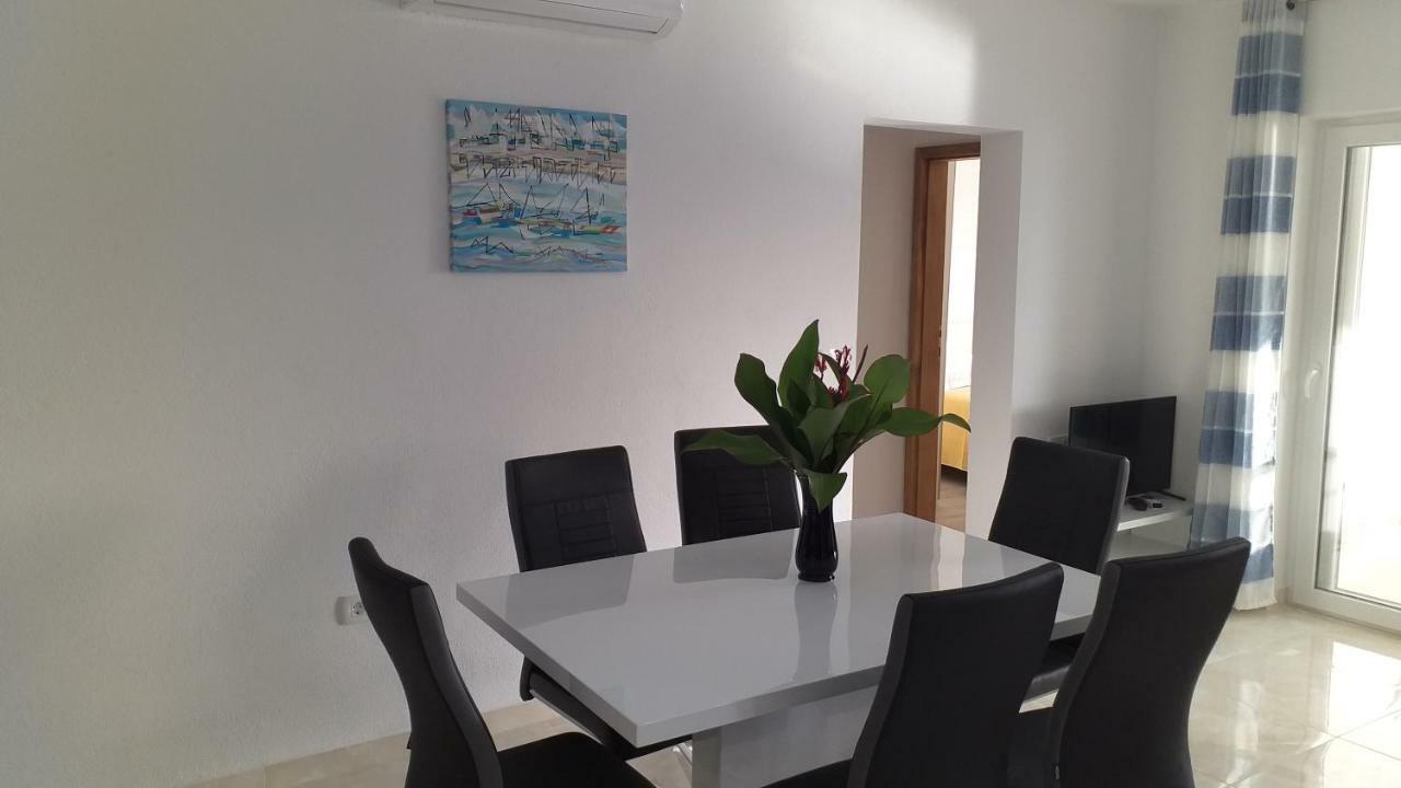Apartment Zaklopatica Lastovo Luaran gambar